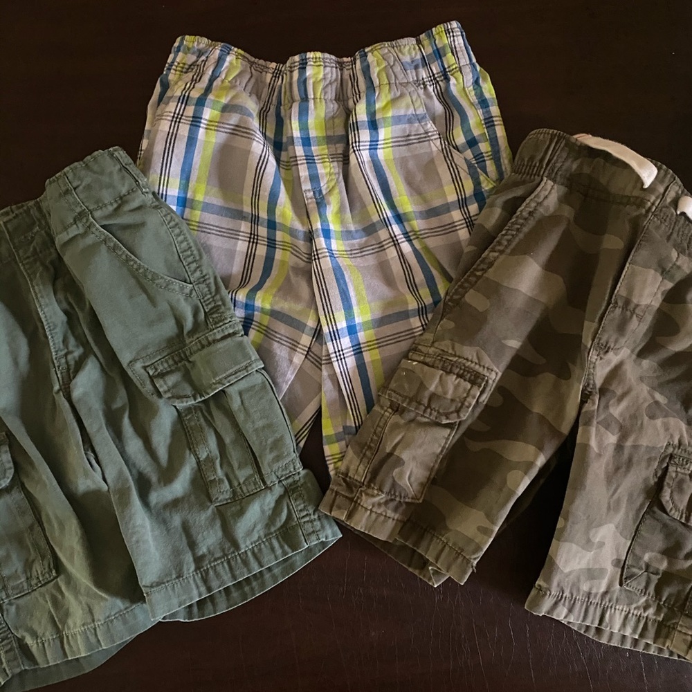 Boys size 5t short bundle